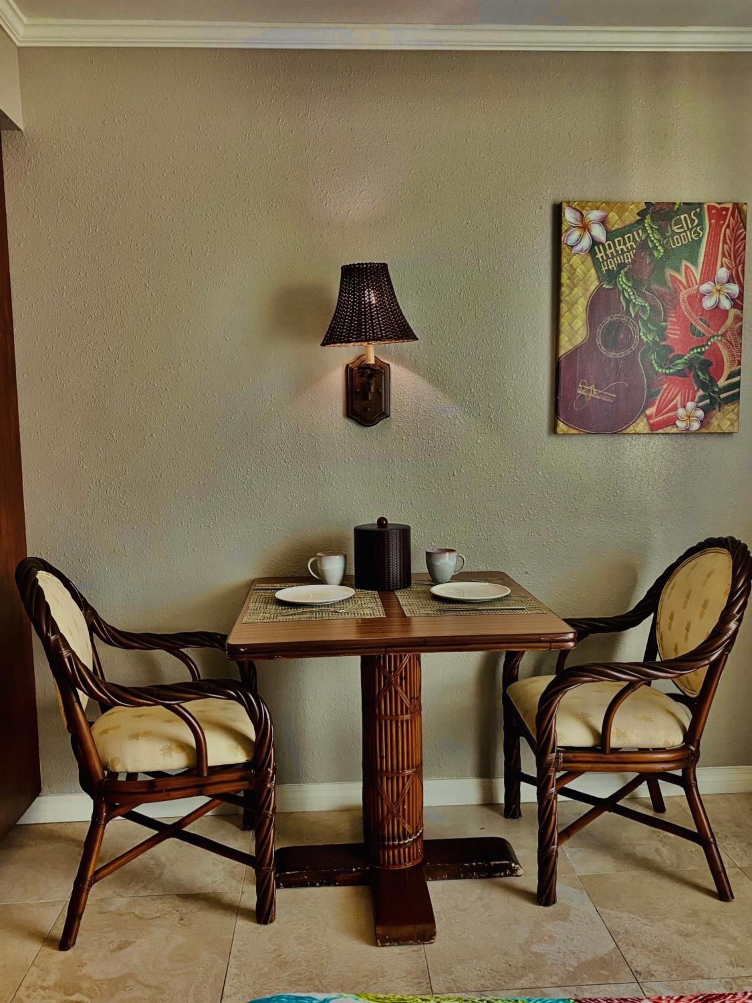 Cozy Studio With Free Parking In Waikiki Honolulu Exterior photo